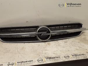 Used Grille Opel Vectra C GTS 2.2 DTI 16V Price € 20,00 Margin scheme offered by Autodemontage Vrijhoeven B.V.