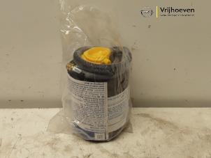 Used Tyre repair kit Opel Astra Price € 15,00 Margin scheme offered by Autodemontage Vrijhoeven B.V.