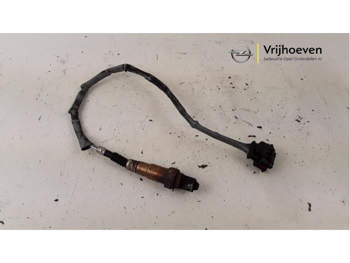 Usados Sonda Lambda Opel Corsa C (F08/68) 1.2 16V Precio € 20,00 Norma de margen ofrecido por Autodemontage Vrijhoeven B.V.