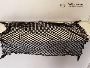 Used Luggage net Opel Astra Price € 10,00 Margin scheme offered by Autodemontage Vrijhoeven B.V.