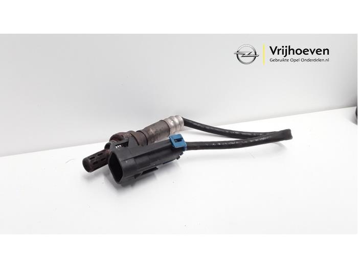 Usagé Sonde lambda Opel Vectra C GTS 2.2 16V Prix € 30,00 Règlement à la marge proposé par Autodemontage Vrijhoeven B.V.