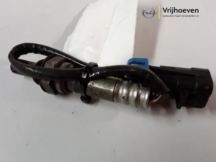 Usagé Sonde lambda Opel Vectra C GTS 2.2 16V Prix € 30,00 Règlement à la marge proposé par Autodemontage Vrijhoeven B.V.