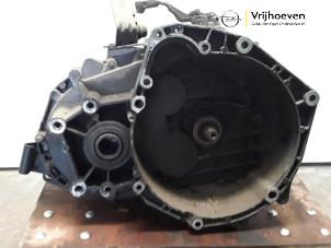 Used Gearbox Opel Vectra C GTS 1.9 CDTI 120 Price € 200,00 Margin scheme offered by Autodemontage Vrijhoeven B.V.