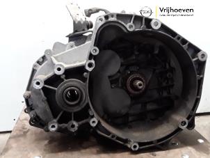Used Gearbox Opel Vectra C GTS 1.9 CDTI 120 Price € 200,00 Margin scheme offered by Autodemontage Vrijhoeven B.V.