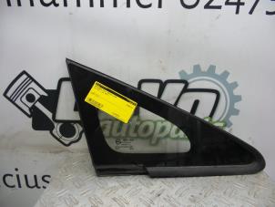 Used Quarter light, front right Kia Rio III (UB) Price on request offered by DeVo Autoparts