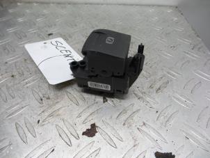 Used Parking brake switch Renault Scénic III (JZ) 1.6 Energy dCi 130 Price on request offered by DeVo Autoparts