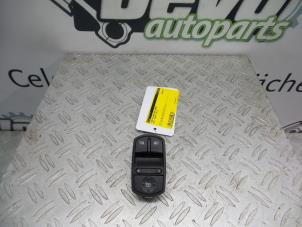 Used Multi-functional window switch Opel Corsa D 1.2 16V Price on request offered by DeVo Autoparts