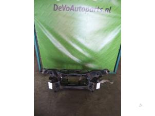 Used Swing arm Nissan Qashqai (J10) 1.6 16V Price on request offered by DeVo Autoparts