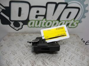 Used Tailgate lock mechanism Ford Fiesta 6 (JA8) 1.6 TDCi 16V 95 Price on request offered by DeVo Autoparts