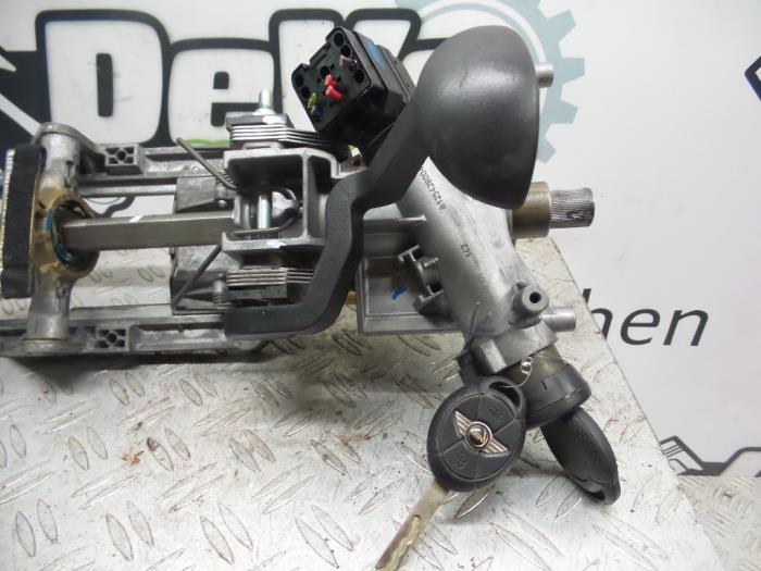 Używane Kostka stacyjki Austin Mini Open (R52) 1.6 16V One Cena na żądanie oferowane przez DeVo Autoparts
