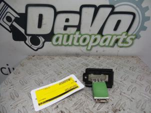 Usagé Résistance chauffage Austin Mini Open (R52) 1.6 16V One Prix sur demande proposé par DeVo Autoparts