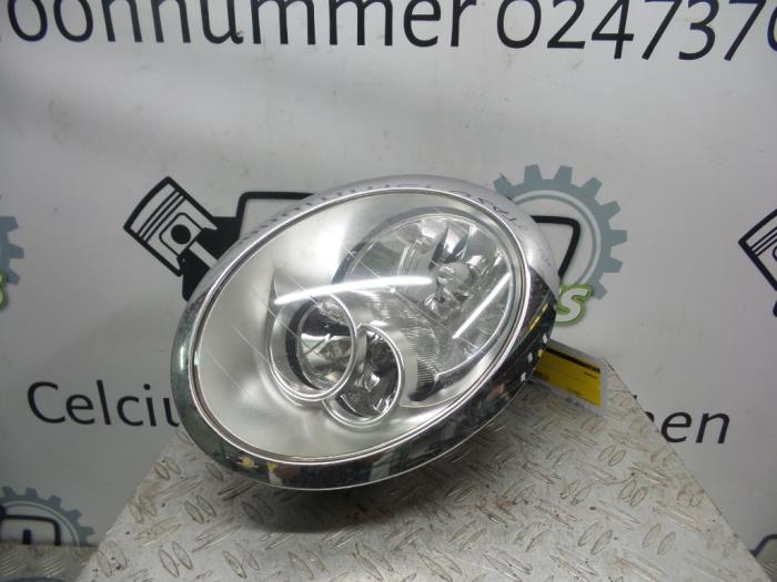 Używane Reflektor lewy Austin Mini Open (R52) 1.6 16V One Cena na żądanie oferowane przez DeVo Autoparts