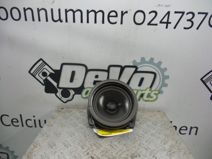 Używane Glosnik Austin Mini Open (R52) 1.6 16V One Cena na żądanie oferowane przez DeVo Autoparts