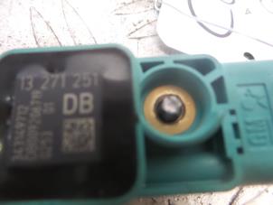 Used Airbag sensor Opel Corsa D 1.2 16V Price on request offered by DeVo Autoparts