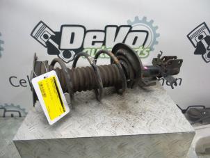 Used Front shock absorber rod, left Renault Clio IV (5R) 0.9 Energy TCE 90 12V Price on request offered by DeVo Autoparts