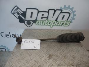 Usagé Barre d'accouplement droite Ford Fiesta 6 (JA8) 1.25 16V Prix sur demande proposé par DeVo Autoparts