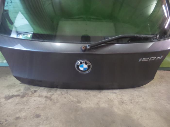 Tailgate from a BMW 1 serie (E81) 118d 16V 2006