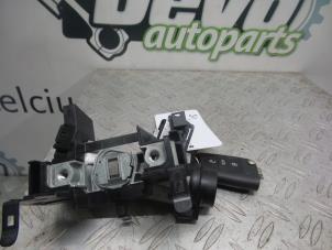 Used Ignition switch contact block Seat Ibiza IV (6J5) 1.0 EcoTSI 12V Price on request offered by DeVo Autoparts