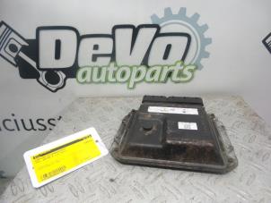 Engine management computer from a Opel Zafira (M75) 1.7 CDTi 16V 2011