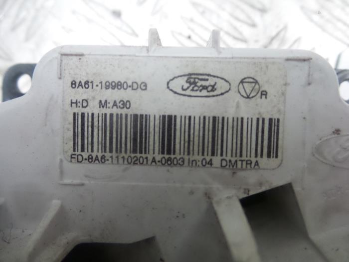 Värmekontrollpanel från en Ford Fiesta 6 (JA8) 1.4 TDCi 2012