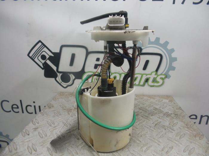 Usagé Pompe carburant électrique Opel Insignia 2.0 CDTI 16V 130 Ecotec Prix sur demande proposé par DeVo Autoparts