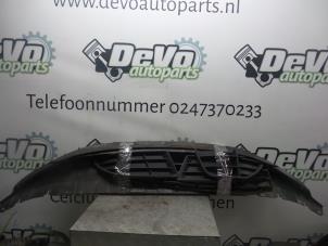 Used Front bumper, central component Skoda Fabia II (5J) 1.2i Price on request offered by DeVo Autoparts