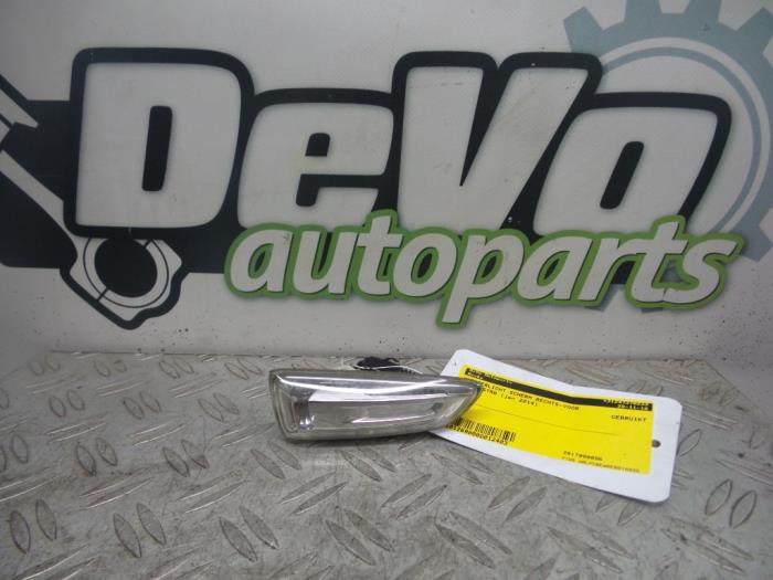 Front wing indicator, right from a Opel Astra J Sports Tourer (PD8/PE8/PF8) 1.7 CDTi 16V 2014