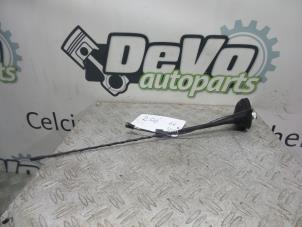 Used Antenna Peugeot 206 (2A/C/H/J/S) 1.6 HDi 16V Price on request offered by DeVo Autoparts