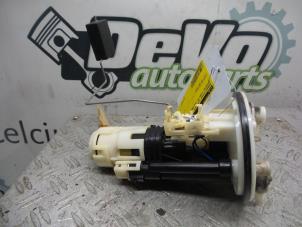 Used Electric fuel pump Daihatsu YRV (M2) 1.0 12V DVVT STi Price on request offered by DeVo Autoparts