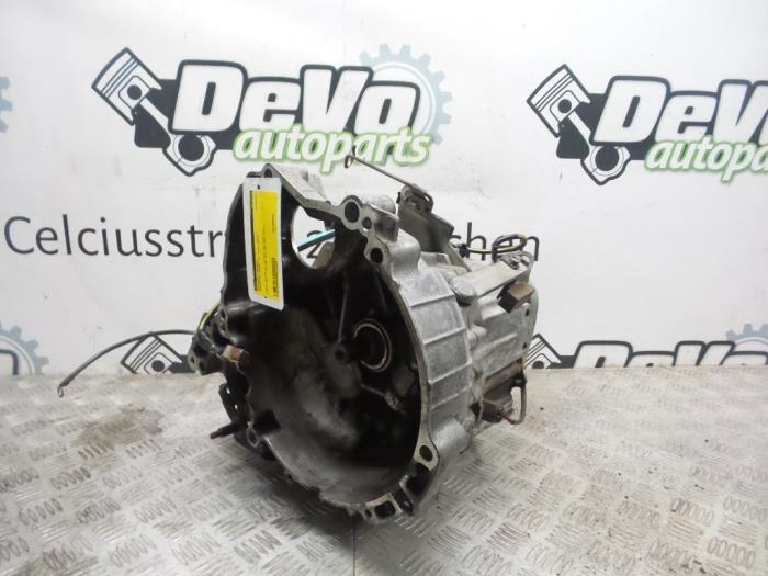 Usagé Getriebe Daihatsu YRV (M2) 1.0 12V DVVT STi Prix sur demande proposé par DeVo Autoparts