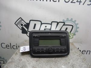 Used Radio CD player Skoda Fabia II (5J) 1.2i 12V Price on request offered by DeVo Autoparts