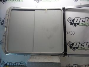 Used Sliding headliner mechanism Peugeot 207 SW (WE/WU) 1.6 16V Price on request offered by DeVo Autoparts