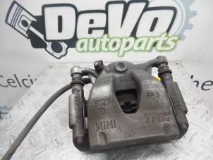 Used Front brake calliper, right Mini Countryman (R60) 1.6 16V Cooper Price on request offered by DeVo Autoparts