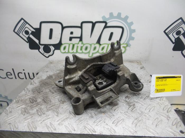 Gearbox mount from a Renault Megane III Coupe (DZ) 1.6 16V 2009