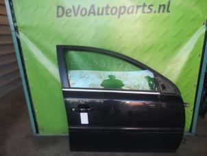 Gebrauchte Tür 4-türig rechts vorne Opel Vectra C 1.8 16V Preis € 100,00 Margenregelung angeboten von DeVo Autoparts