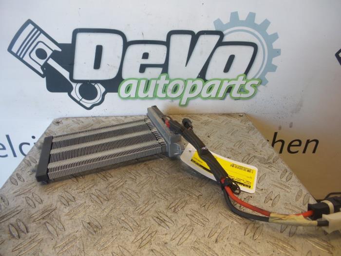 Używane Element grzewczy Ford Mondeo IV Wagon 1.8 TDCi 125 16V Cena na żądanie oferowane przez DeVo Autoparts