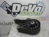 Engine mount from a Opel Vectra C, 2002 / 2010 1.8 16V, Saloon, 4-dr, Petrol, 1.796cc, 103kW (140pk), FWD, Z18XER; EURO4, 2005-08 / 2008-08, ZCF69 2007