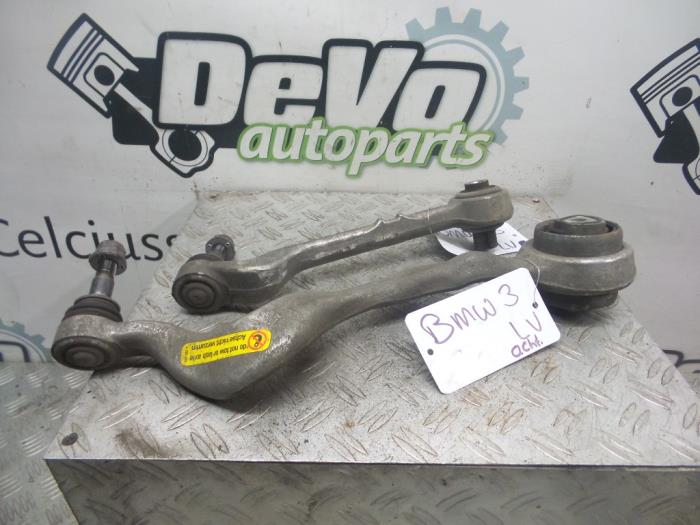 Front wishbone, left from a BMW 3 serie (E90) 320d 16V 2009