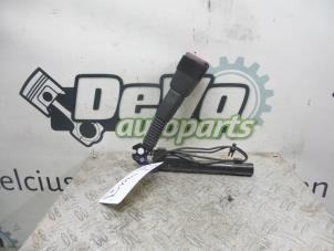 Used Seatbelt tensioner, left BMW 3 serie (E90) 320d 16V Price on request offered by DeVo Autoparts
