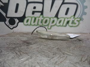 Used Front wing indicator, right BMW 3 serie (E90) 320d 16V Price on request offered by DeVo Autoparts