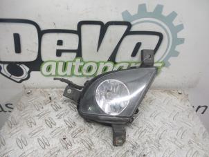 Used Fog light, front left BMW 3 serie (E90) 320d 16V Price on request offered by DeVo Autoparts