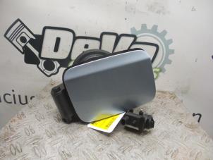 Used Tank cap cover BMW 3 serie (E90) 320d 16V Price on request offered by DeVo Autoparts