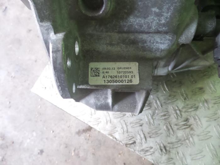 Gearbox from a Mercedes-Benz A (W176) 1.5 A-180 CDI, A-180d 16V 2013