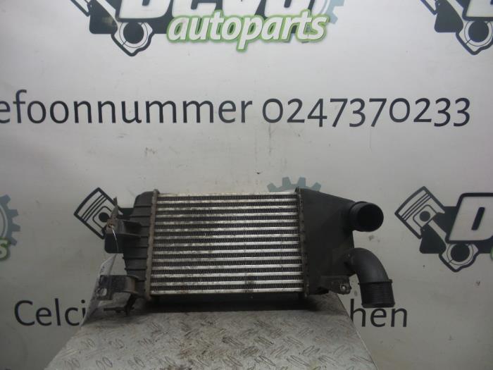 Usagé Intercooler Opel Zafira (M75) 1.7 CDTi 16V Prix sur demande proposé par DeVo Autoparts