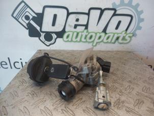 Used Ignition switch contact block Volkswagen Up! (121) 1.0 12V 75 Price on request offered by DeVo Autoparts