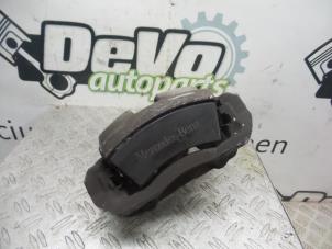 Used Front brake calliper, right Mercedes C (C204) 2.2 C-220 CDI 16V BlueEfficiency Price on request offered by DeVo Autoparts