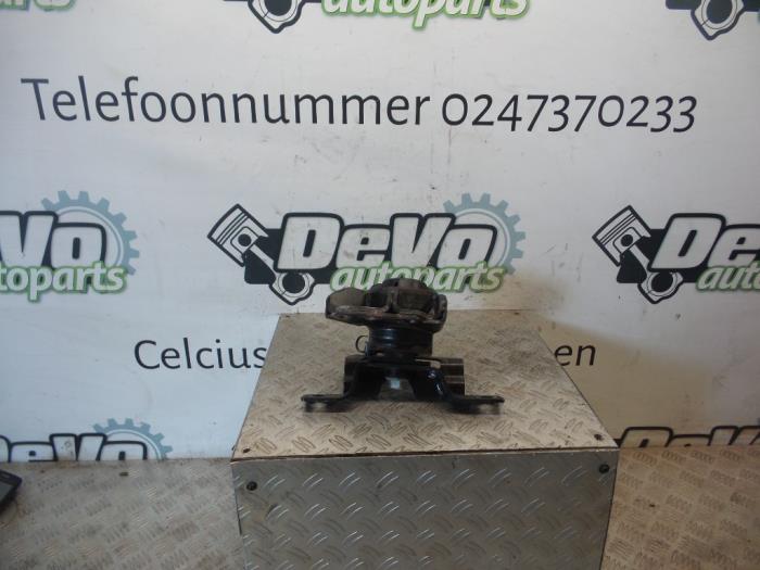 Gebrauchte Motorlager Ford C-Max (DXA) 2.0 16V Energi Preis auf Anfrage angeboten von DeVo Autoparts