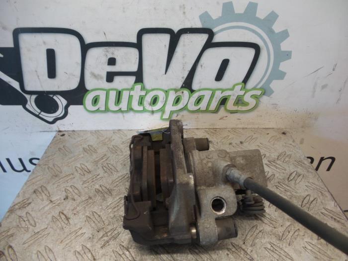 Gebrauchte Bremszange links hinten Ford C-Max (DXA) 2.0 16V Energi Preis auf Anfrage angeboten von DeVo Autoparts