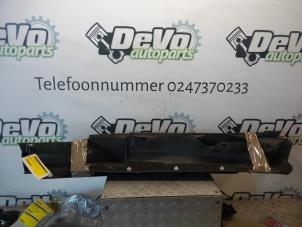 Used Side skirt, left Ford C-Max (DXA) 2.0 16V Energi Price on request offered by DeVo Autoparts