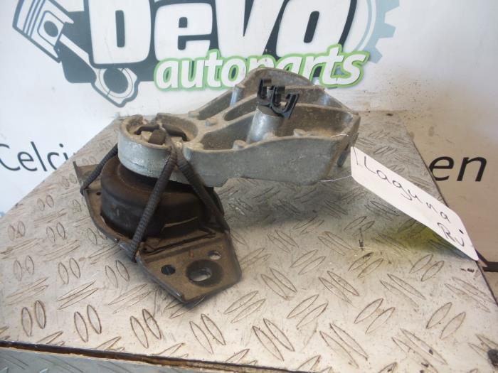 Used Engine mount Renault Laguna III Estate (KT) 1.5 dCi 110 Price on request offered by DeVo Autoparts